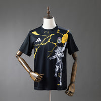 Camiseta Real Madrid Avengers Pre-Match Negro 25/26 Adultos
