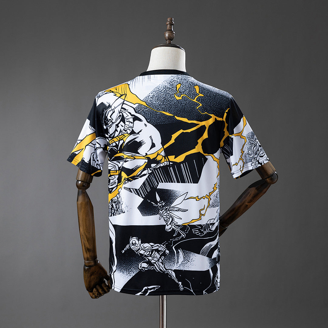 Camiseta Real Madrid Avengers Pre-Match Negro y Blanco 25/26 Adultos