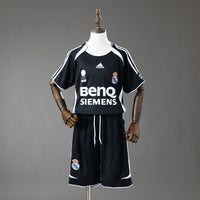 Camiseta + Short Real Madrid Tercera 06/07 Niños