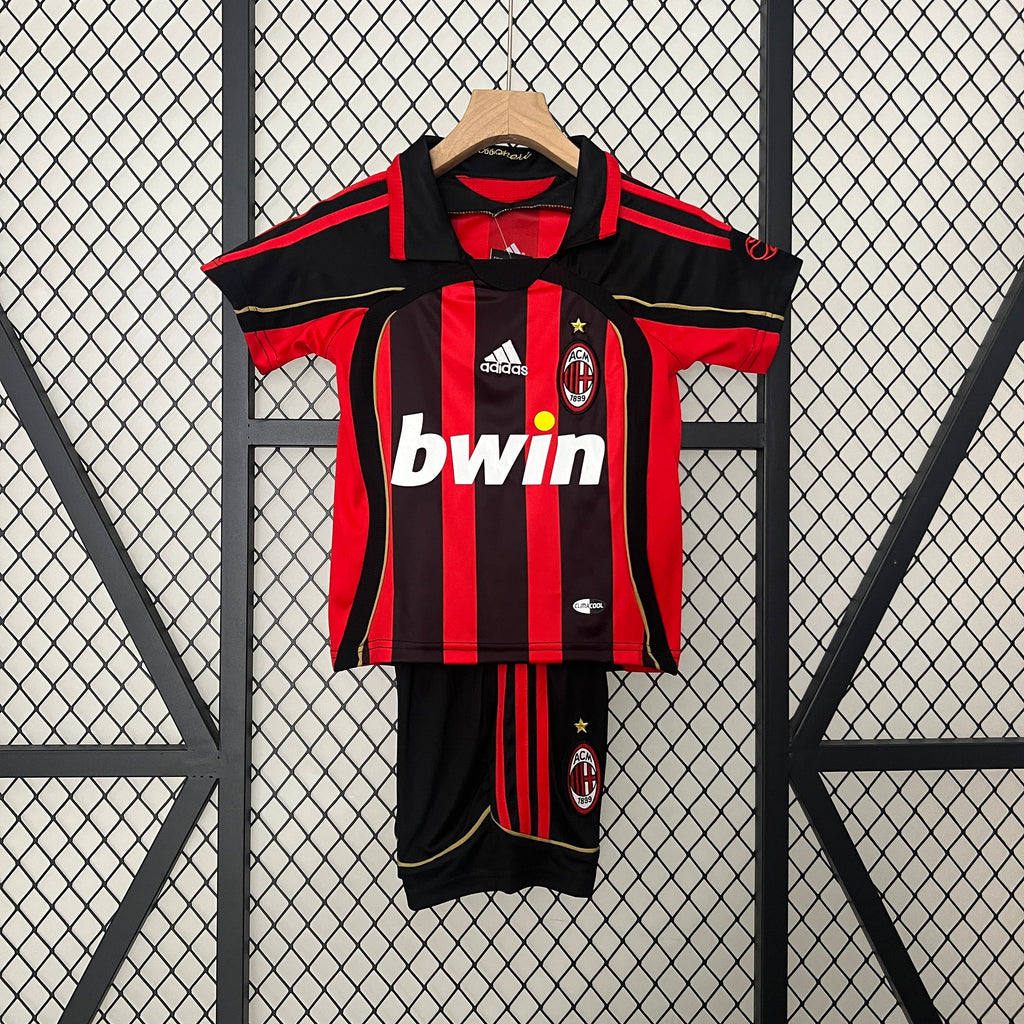 Camiseta + Short Milan 06/07 Retro Niños
