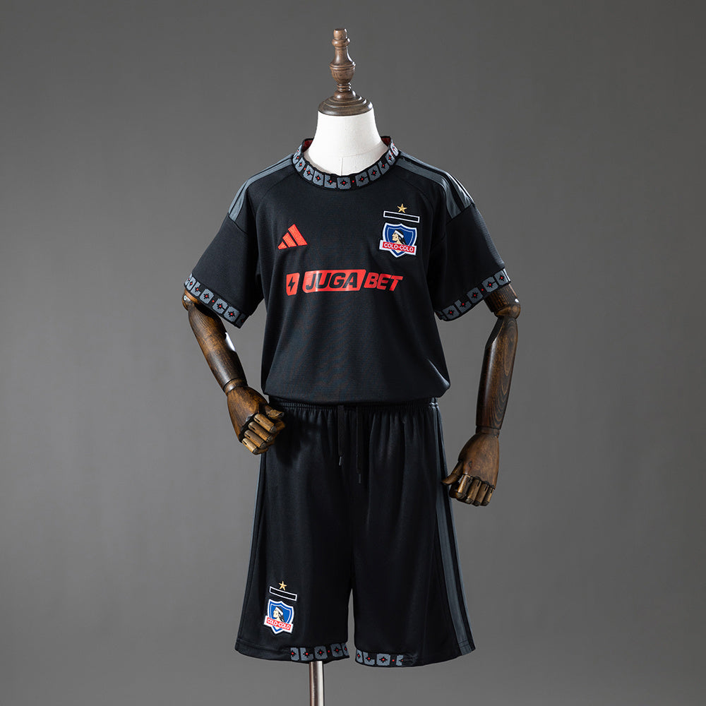 Camiseta + Short Colo-Colo Vozinha 25/26 Niños Visitante