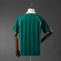 Camiseta Originals Classic Three Stripes Verde Adultos