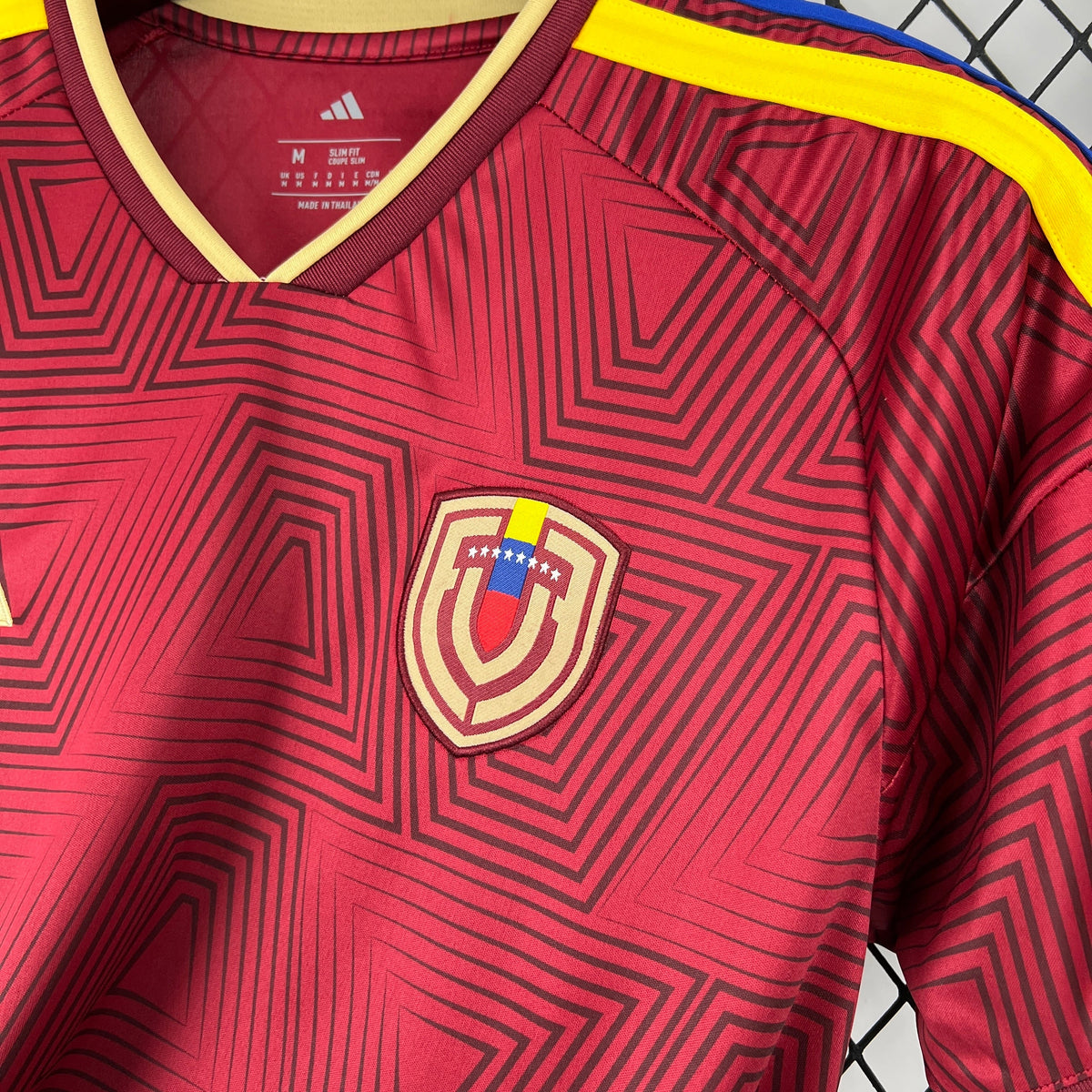 Camiseta Venezuela Local 26/27 Adultos