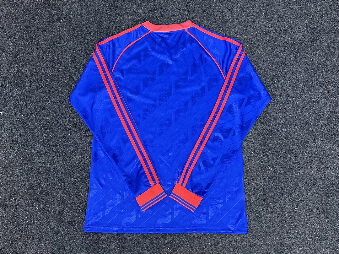 Camiseta Universidad de Chile Versión Clásica Manga Larga 26/27 Adultos