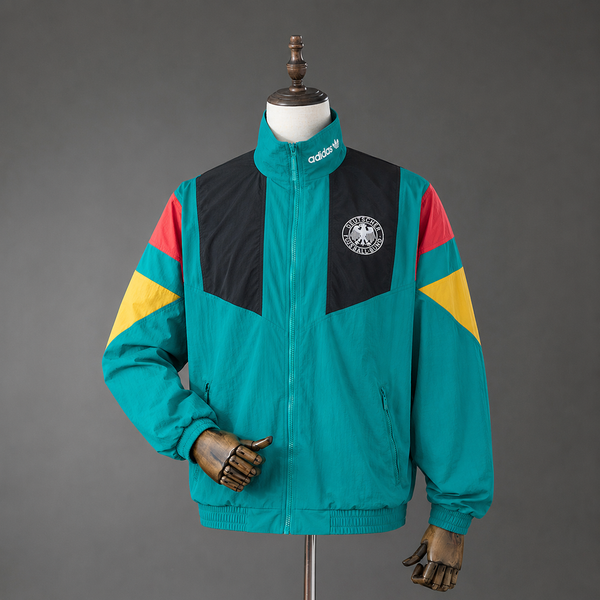 Cortavientos Alemania EQT Track Top