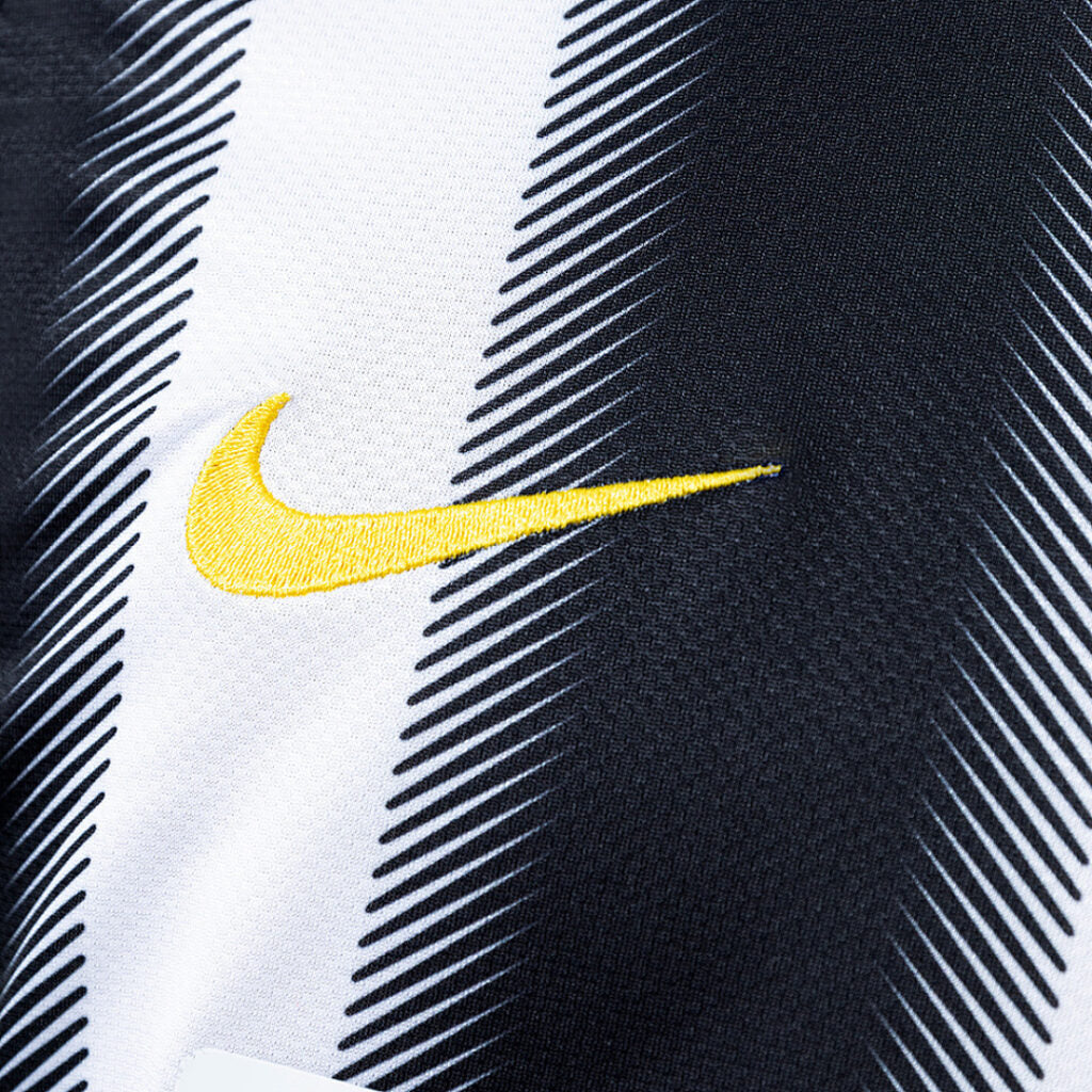 Camiseta Juventus 2011/12 Adultos