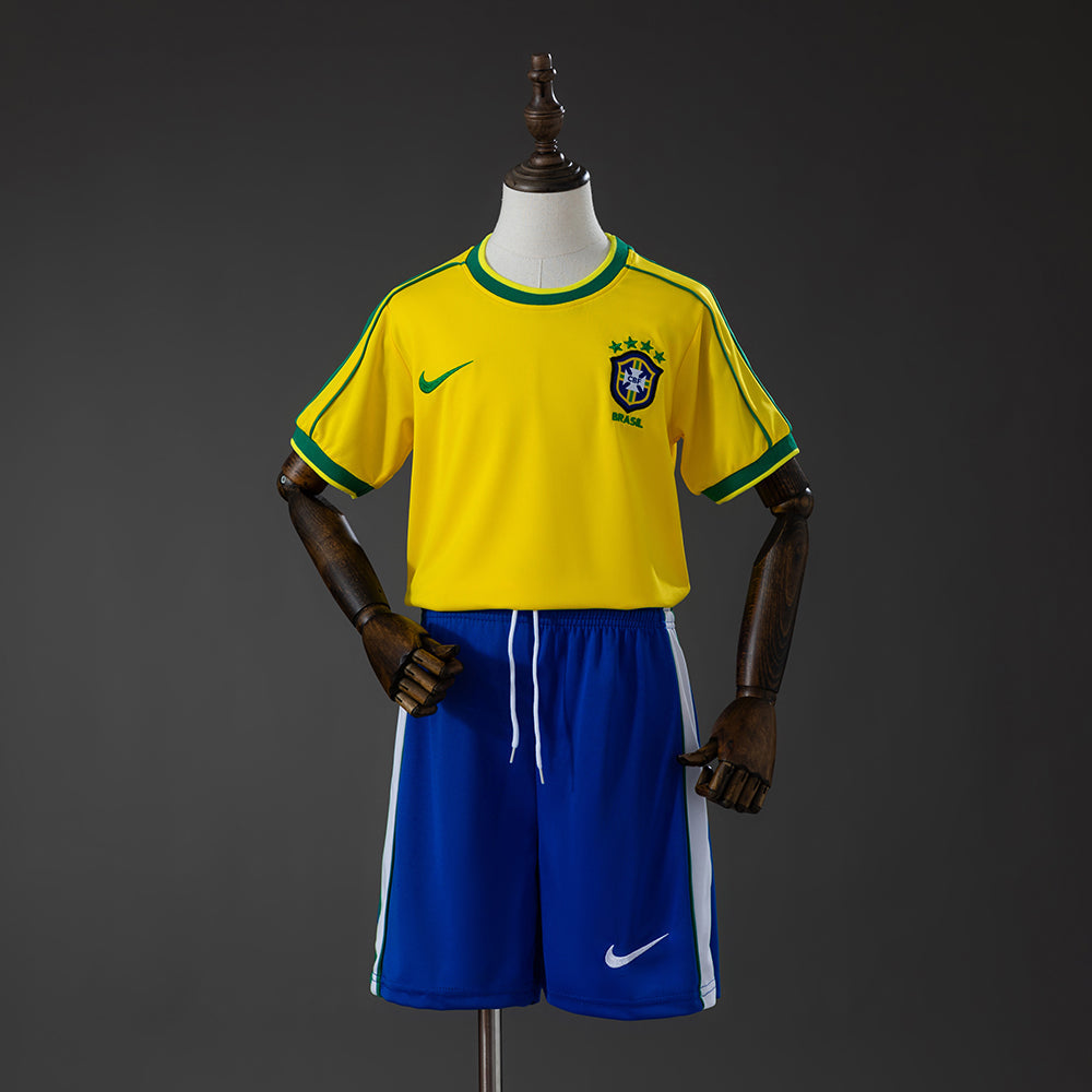 Camiseta + Short Brasil Local 2002 Niños