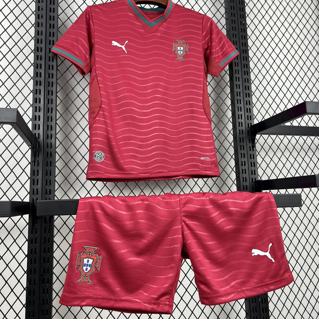 Camiseta + Short Portugal 26/27 Niños CRISTIANO RONALDO 7