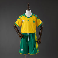 Camiseta + Short Sudáfrica Local 26/27 Niños
