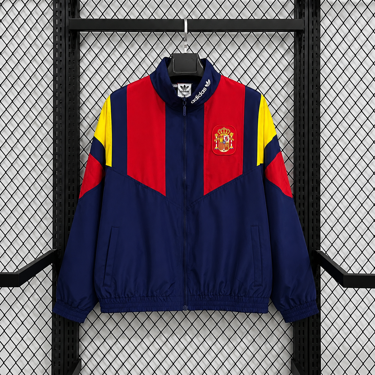 Cortavientos España EQT Track Top
