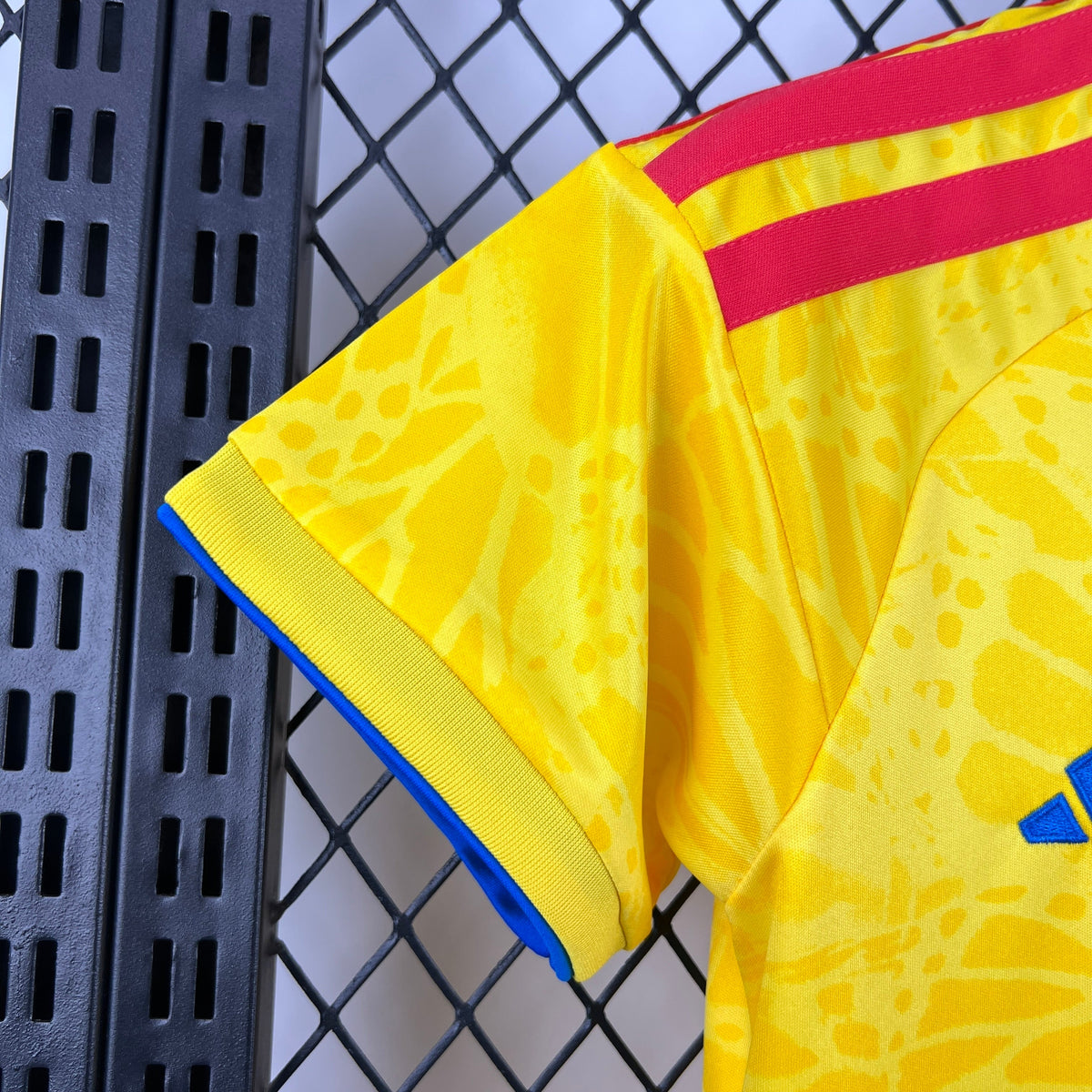 Camiseta + Short Colombia 26/27 Niños