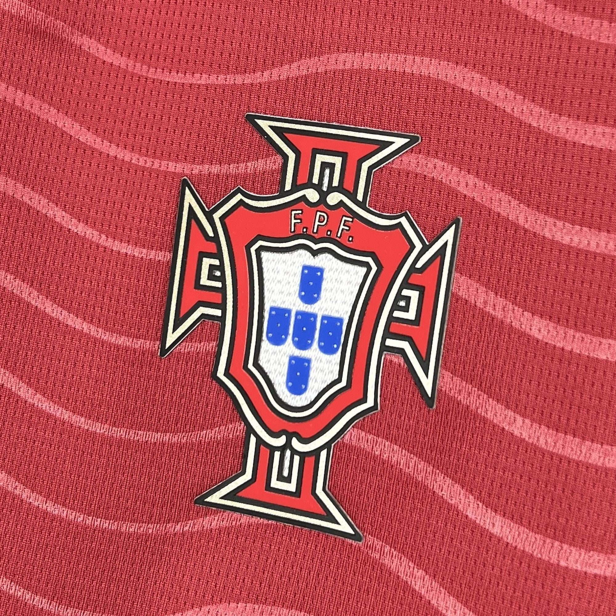 Camiseta Portugal Local 26/27 Adultos Manga Larga