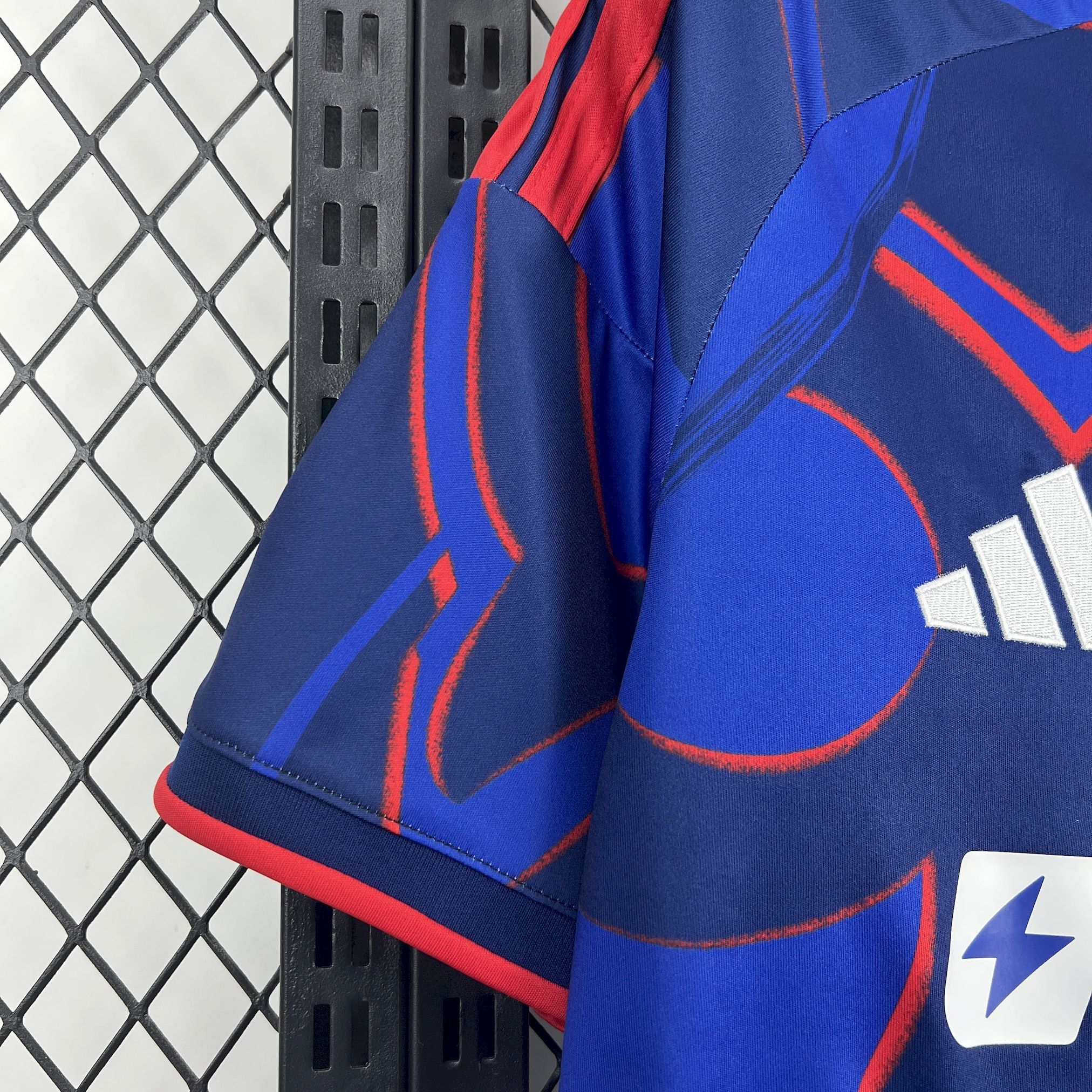 Camiseta Universidad de Chile Local 25/26 Adultos