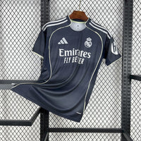 Camiseta Real Madrid Visitante 25/26 Adultos
