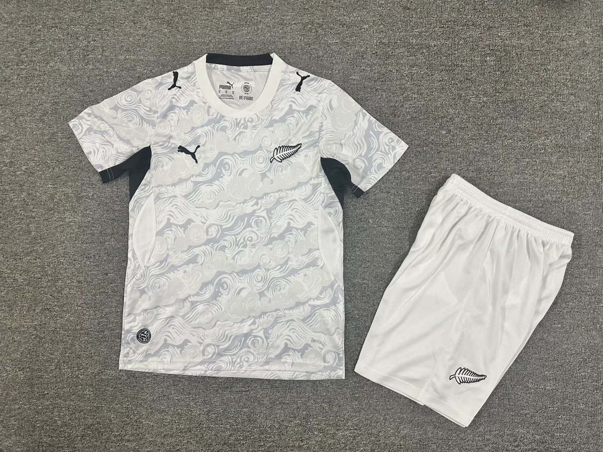 Camiseta + Short Nueva Zelanda Local 26/27 Niños