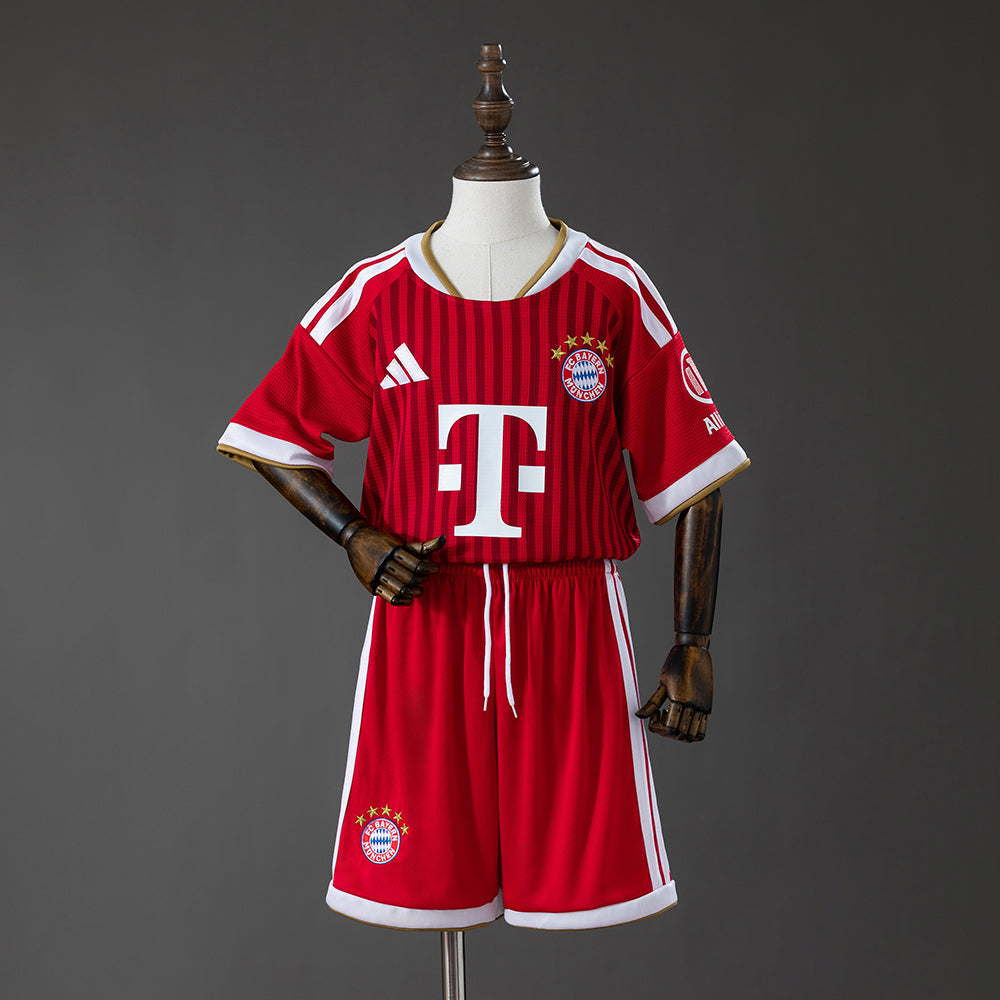 Camiseta + Short Bayern Múnich Local 26/27 Niños