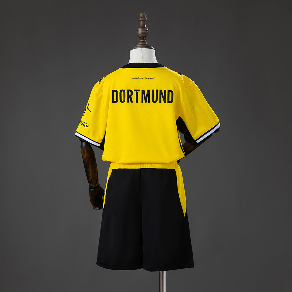 Camiseta + Short Borussia Dortmund Local 26/27 Niños